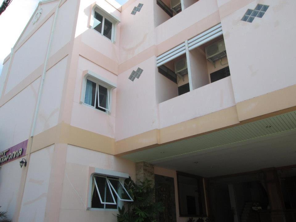 Dalha Renovtel Hotel Nakhon Phanom Exterior photo
