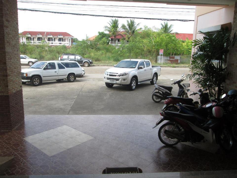 Dalha Renovtel Hotel Nakhon Phanom Exterior photo